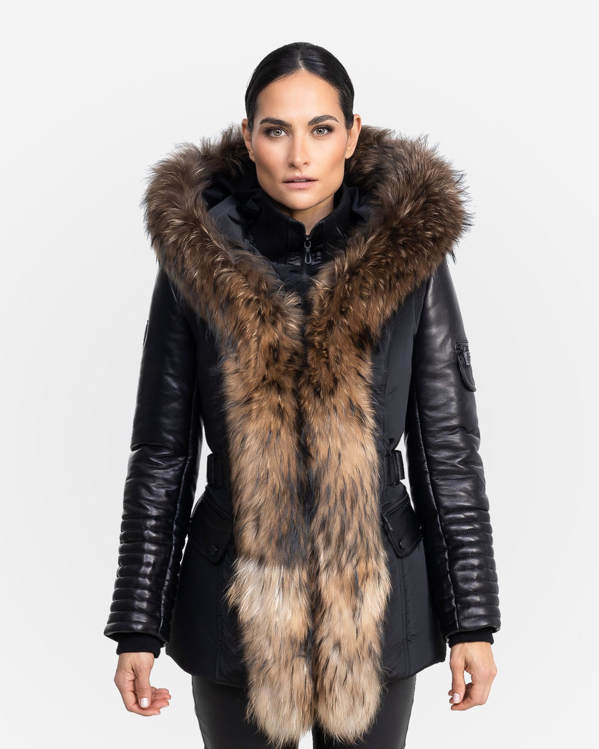 Veste Kim à manches en cuir avec fourrure naturelle
