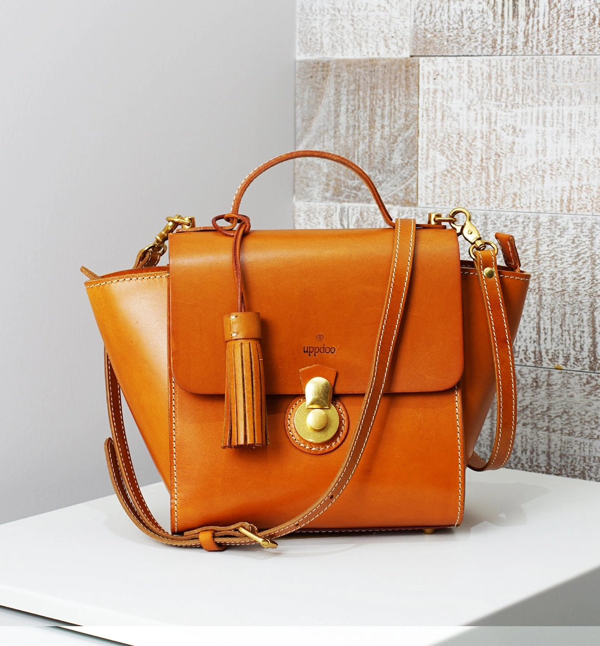 Vive Classic Top Handle Satchel - Caramel Brown