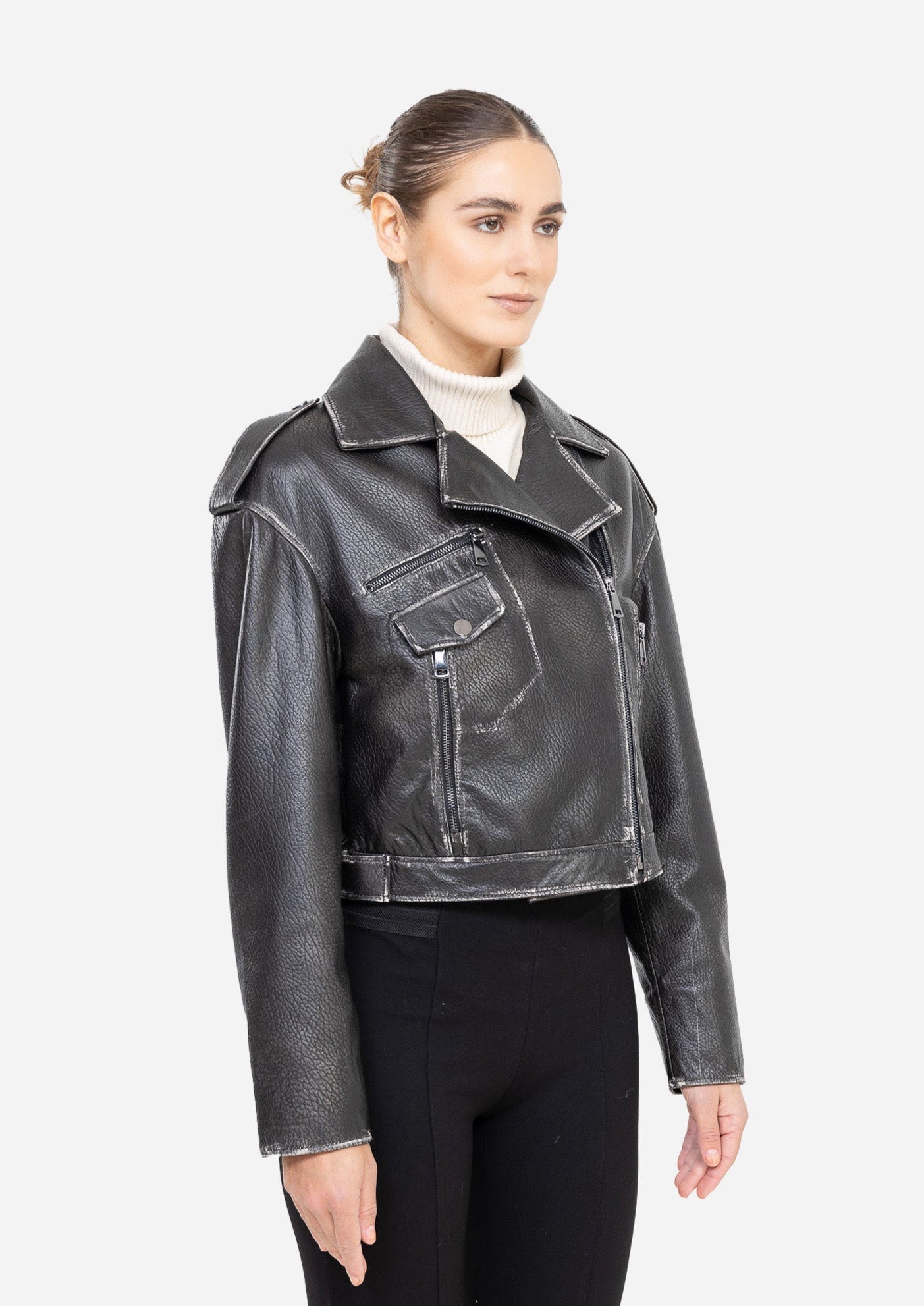 SONIA BIKER