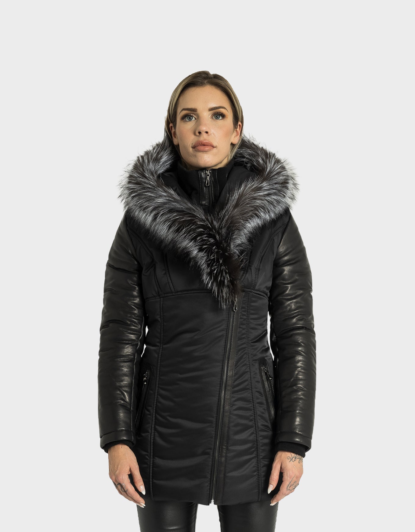 MELANIA Puffer Jacket With Leather Sleeves